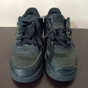 Nike Shoes 2.5y